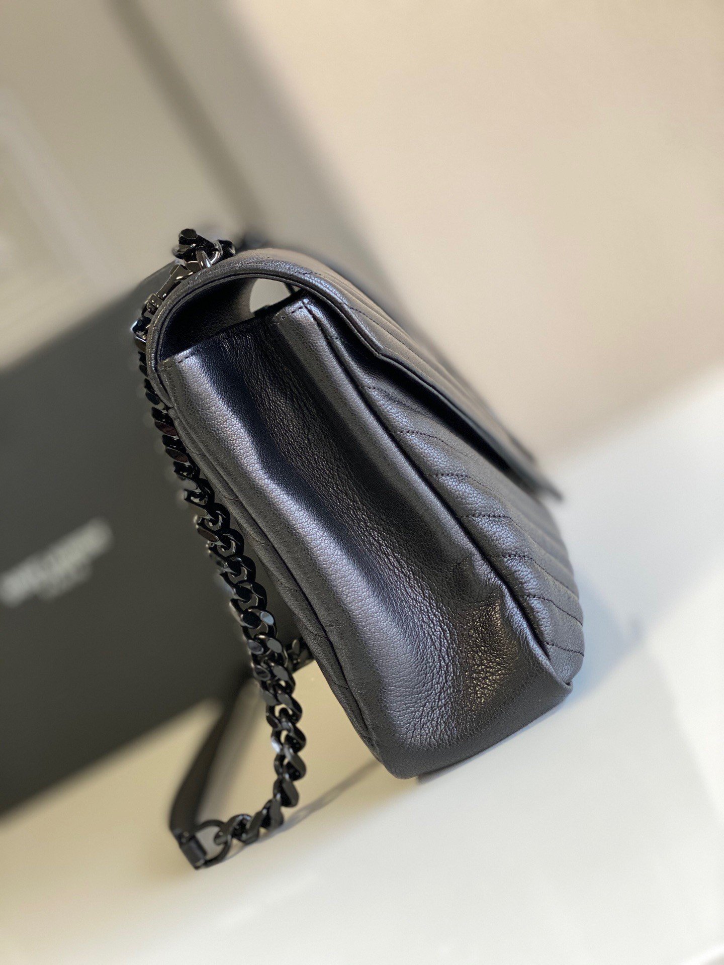 Saint Laurent College Large Chain Bag with Black Hardware