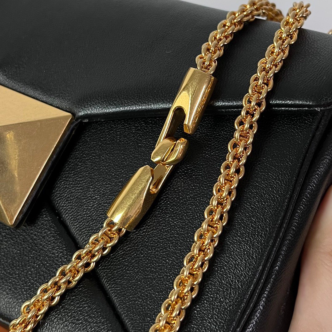 Valentino One Stud Chain Bag In Black Nappa Leather