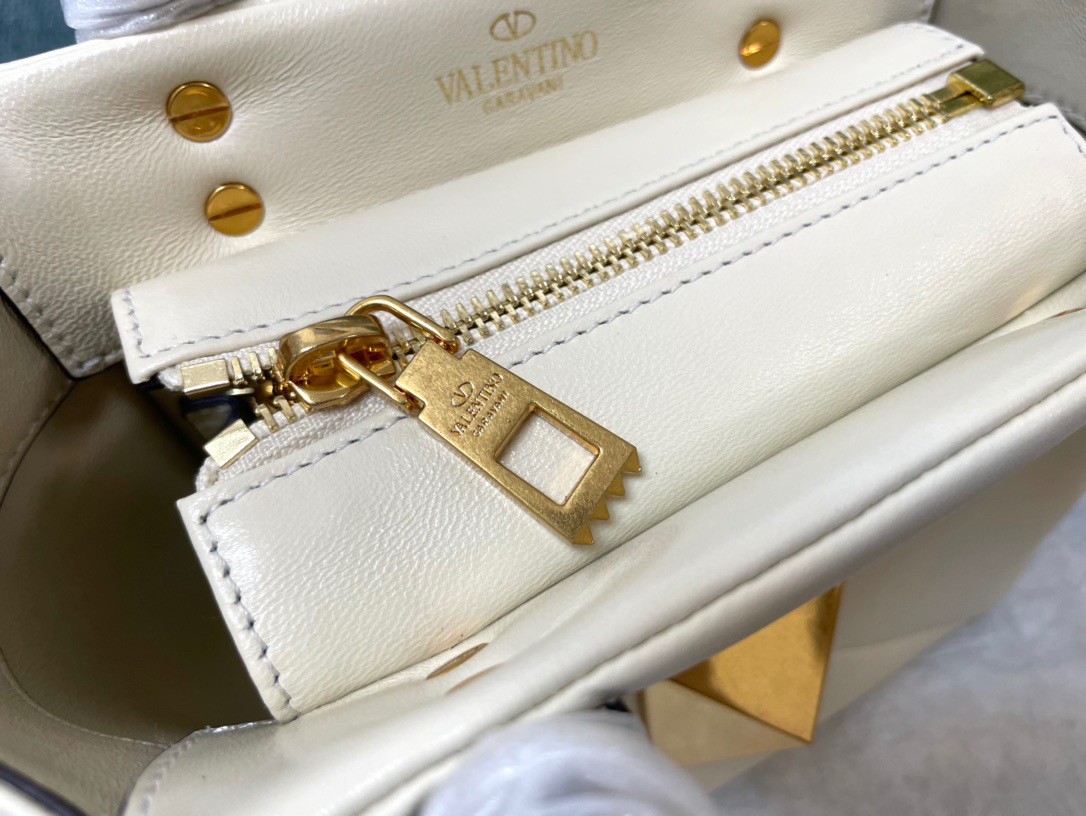 Valentino One Stud Top Handle Bag In White Nappa Leather