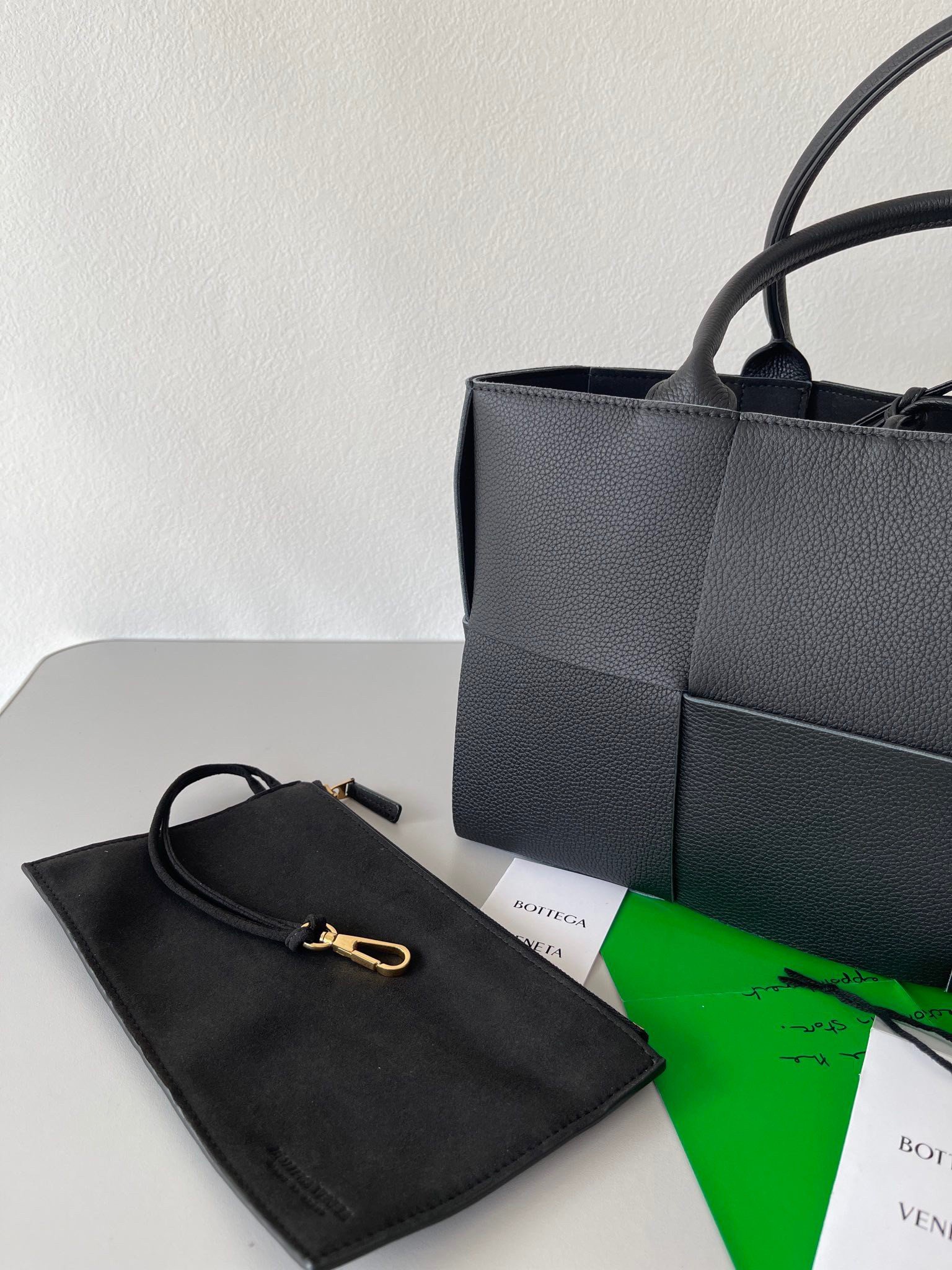 Bottega Veneta Arco Small Tote In Black Grained Calfskin