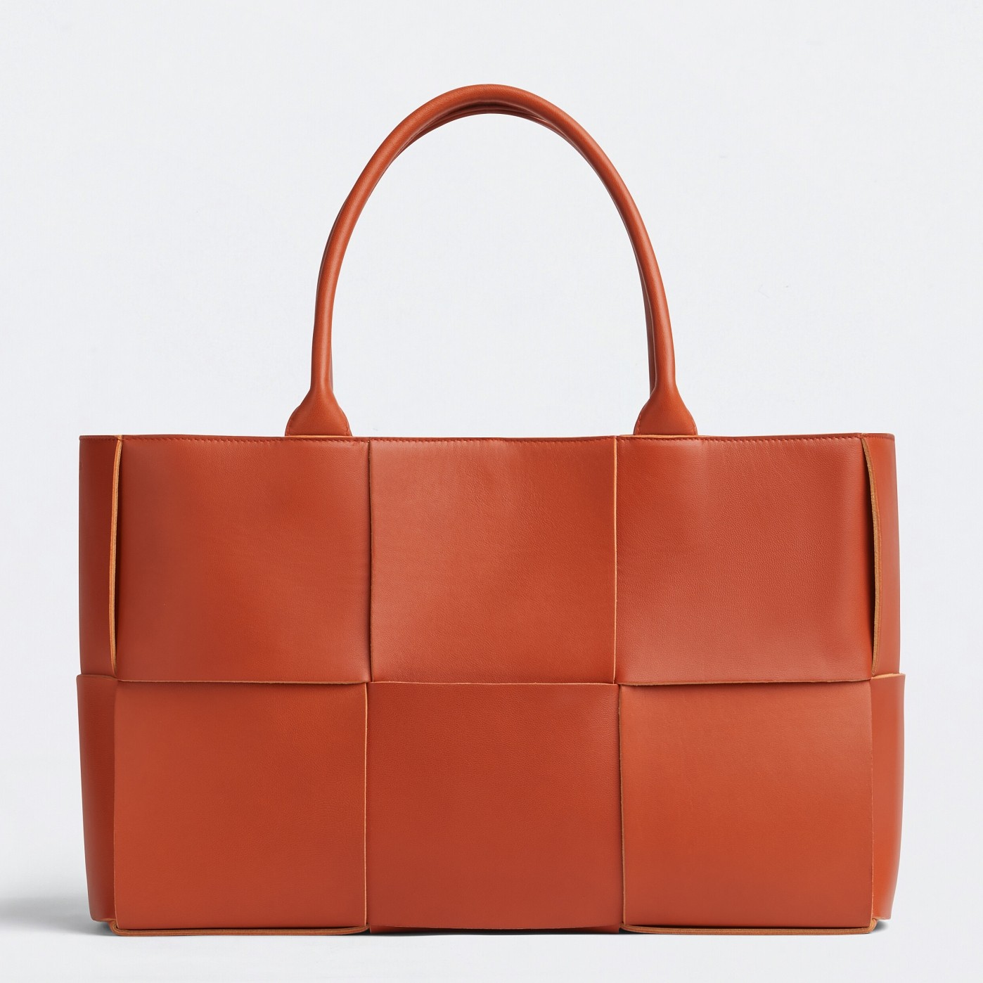 Bottega Veneta Arco Medium Tote In Maple Intrecciato Lambskin