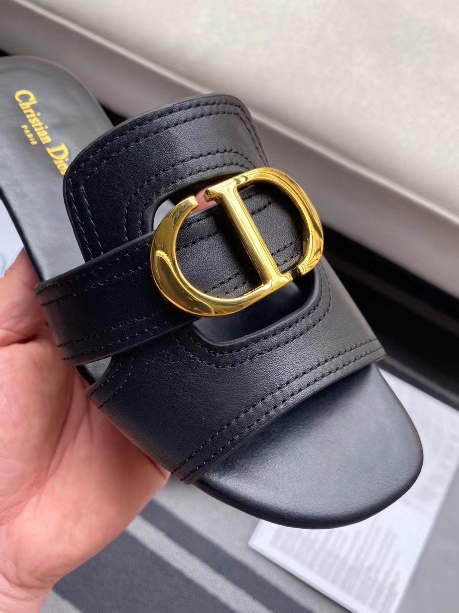 Dior 30 Montaigne Slides In Black Calfskin