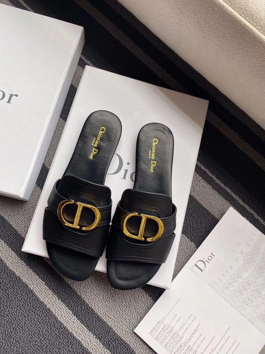 Dior 30 Montaigne Slides In Black Calfskin