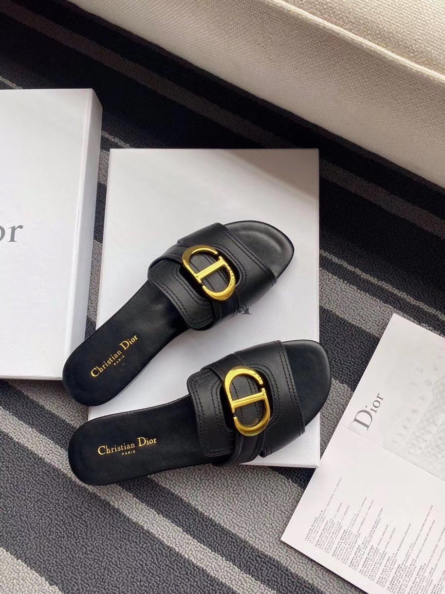 Dior 30 Montaigne Slides In Black Calfskin