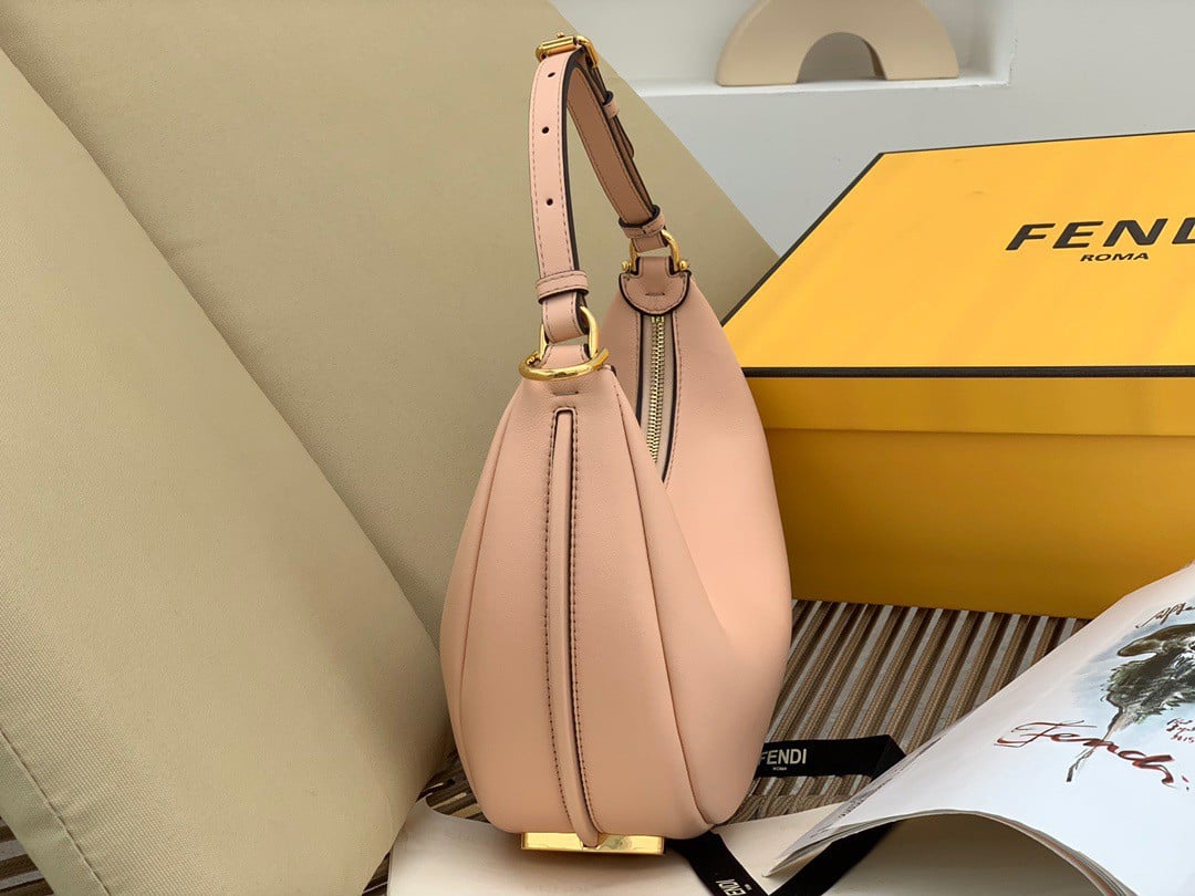 Fendi Fendigraphy Small Hobo Bag In Pink Leather