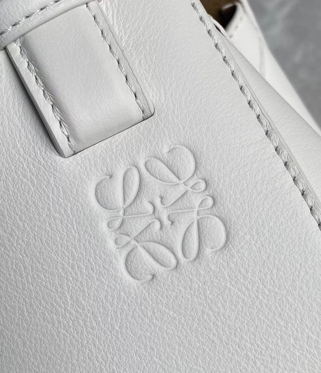 Loewe Hammock Nugget Bag In White Calfskin