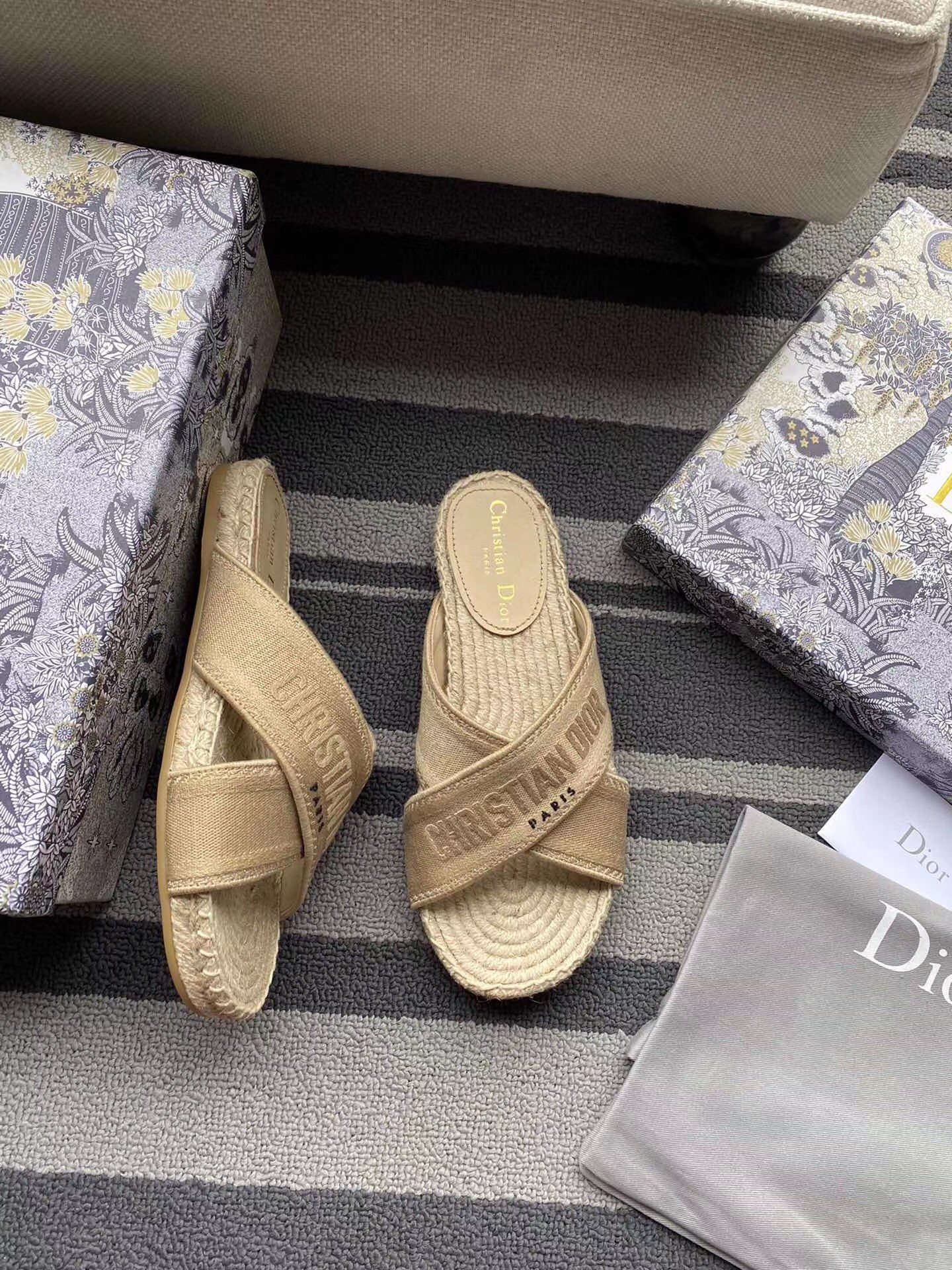 Dior Granville Espadrilles Sandals In Beige Embroidered Cotton