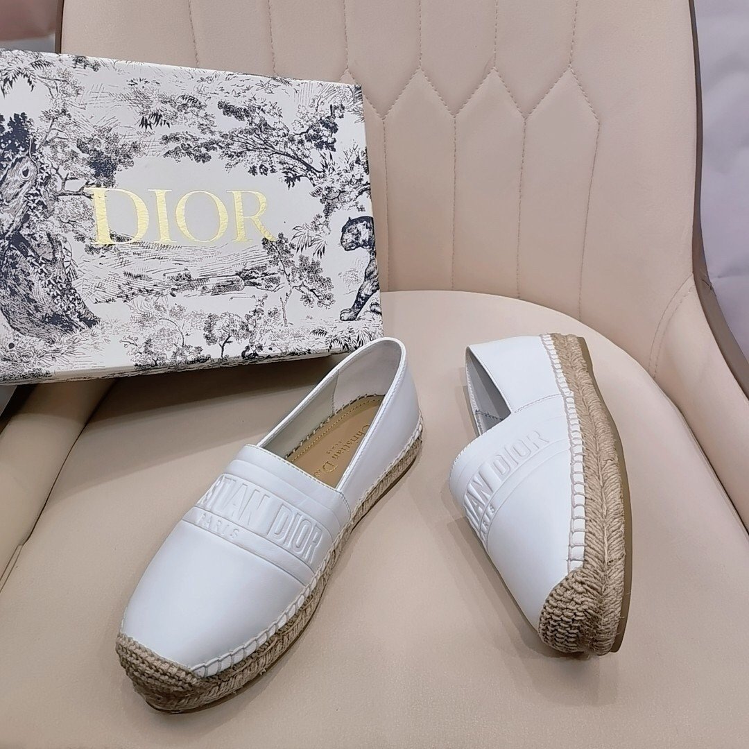 Dior Granville Espadrilles In White Embossed Lambskin