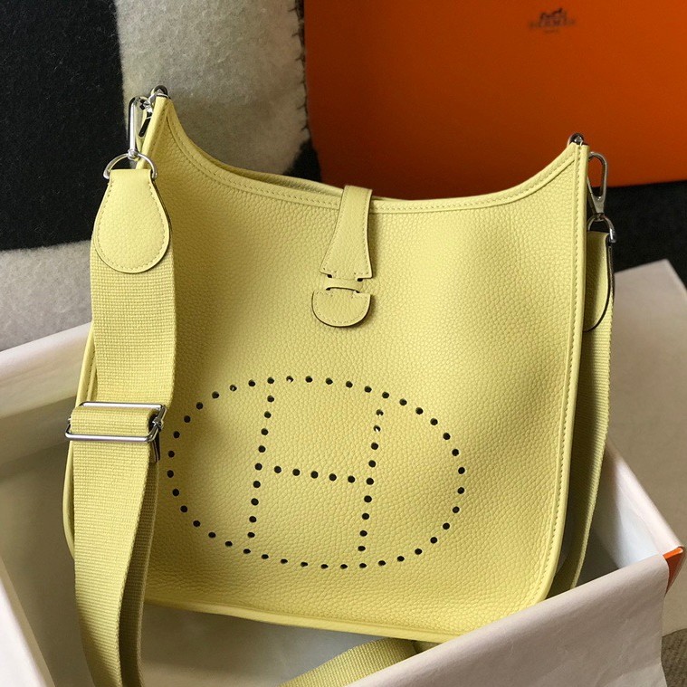 Hermes Evelyne III 29 Bag In Jaune Poussin Clemence Leather