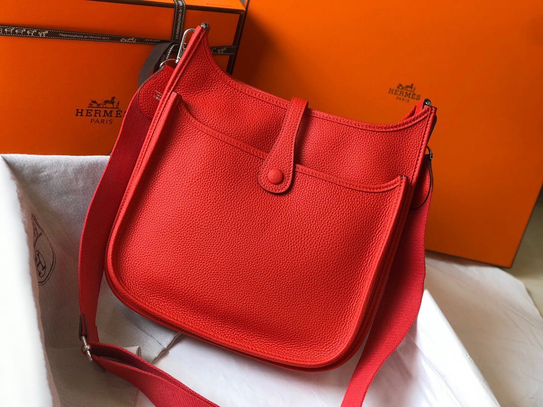 Hermes Evelyne III 29 Bag In Red Clemence Leather