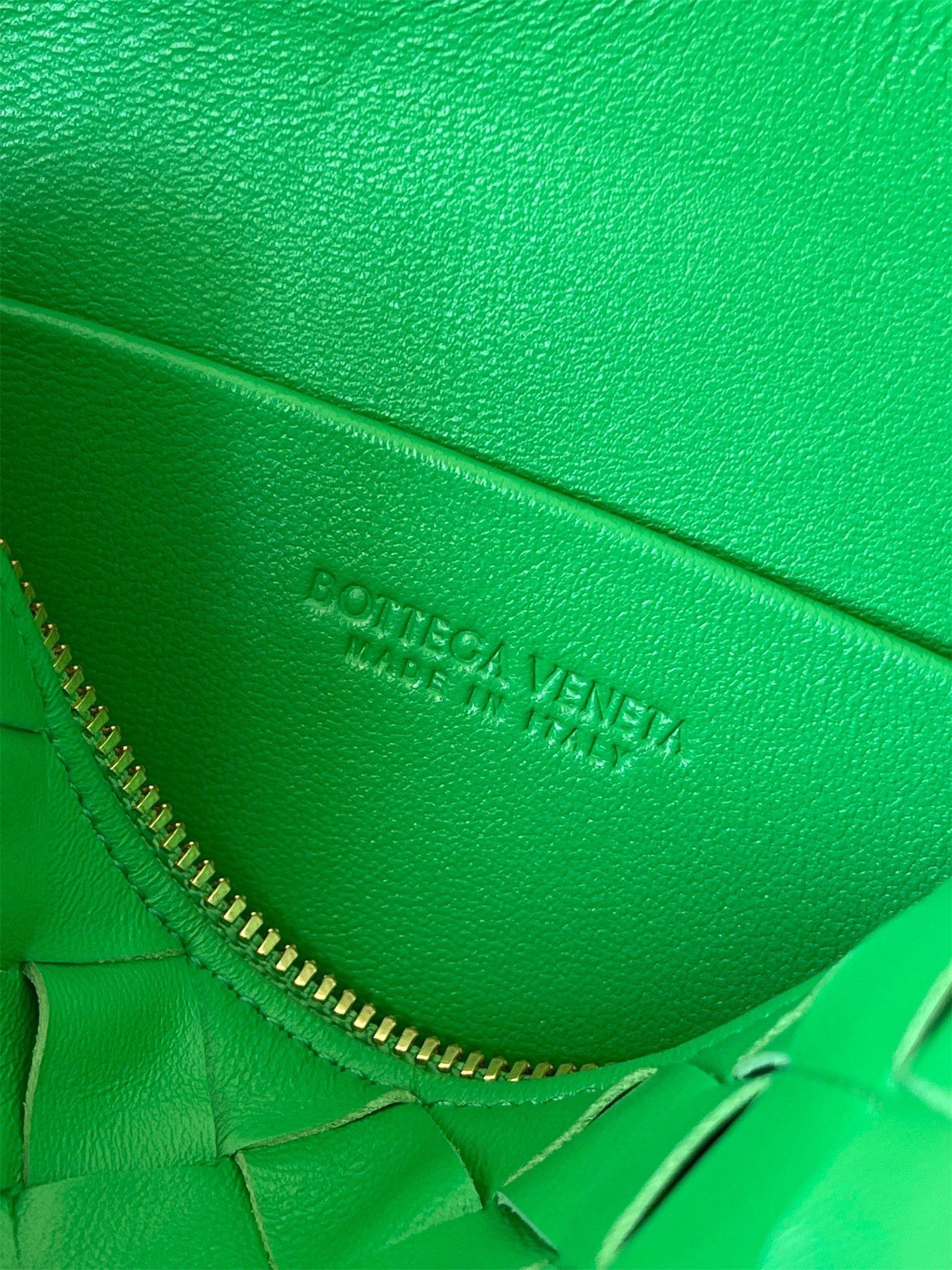 Bottega Veneta Loop Mini Bag In Green Intrecciato Lambskin