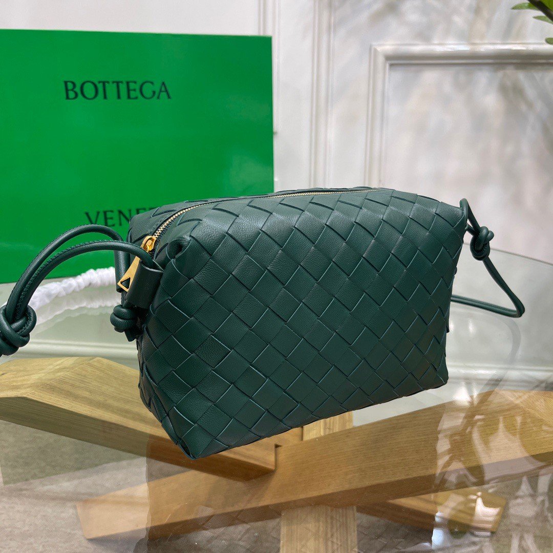 Bottega Veneta Loop Small Bag In Raintree Intrecciato Lambskin