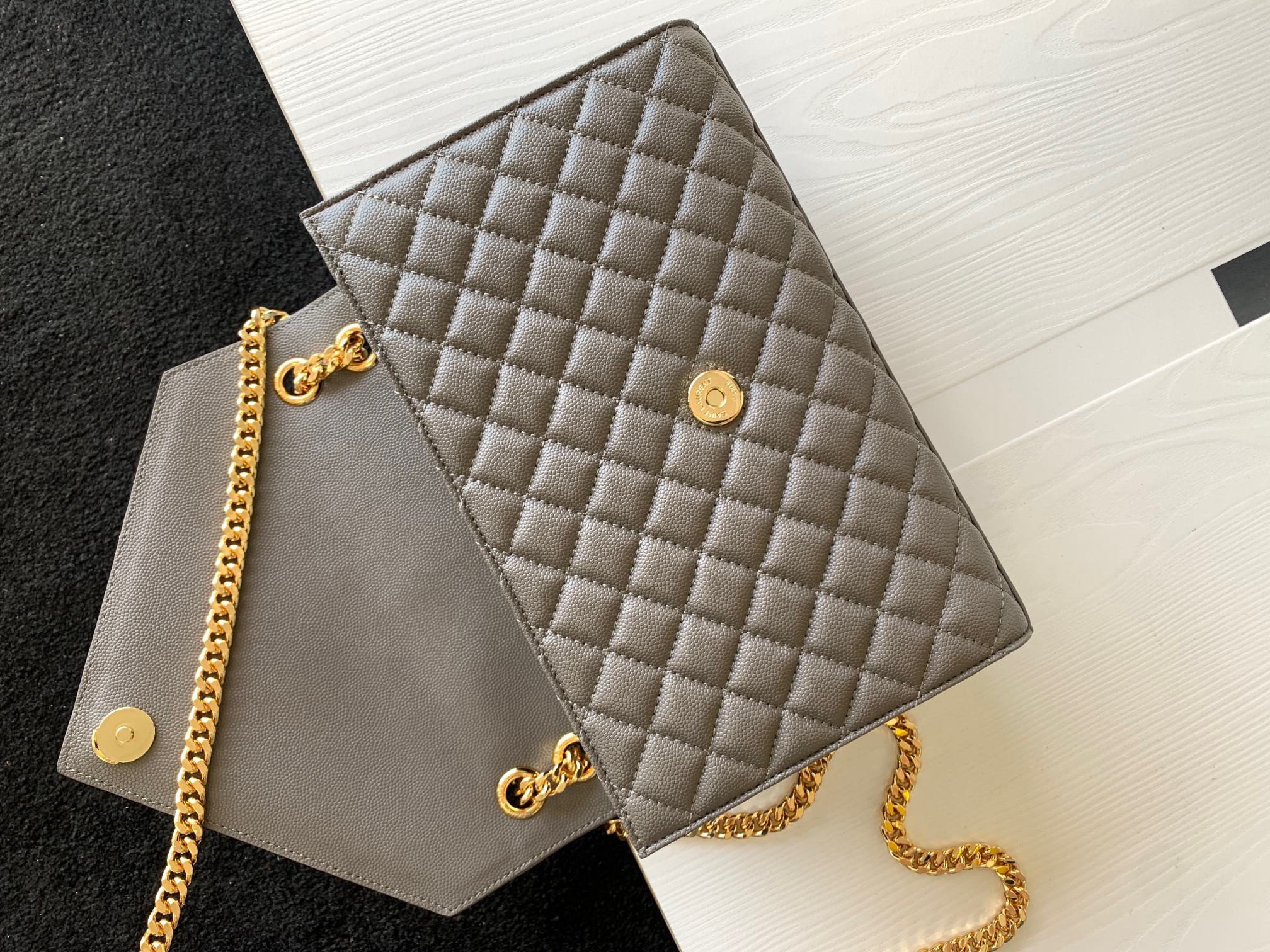 Saint Laurent Envelope Medium Bag In Grey Matelasse Grained Leather