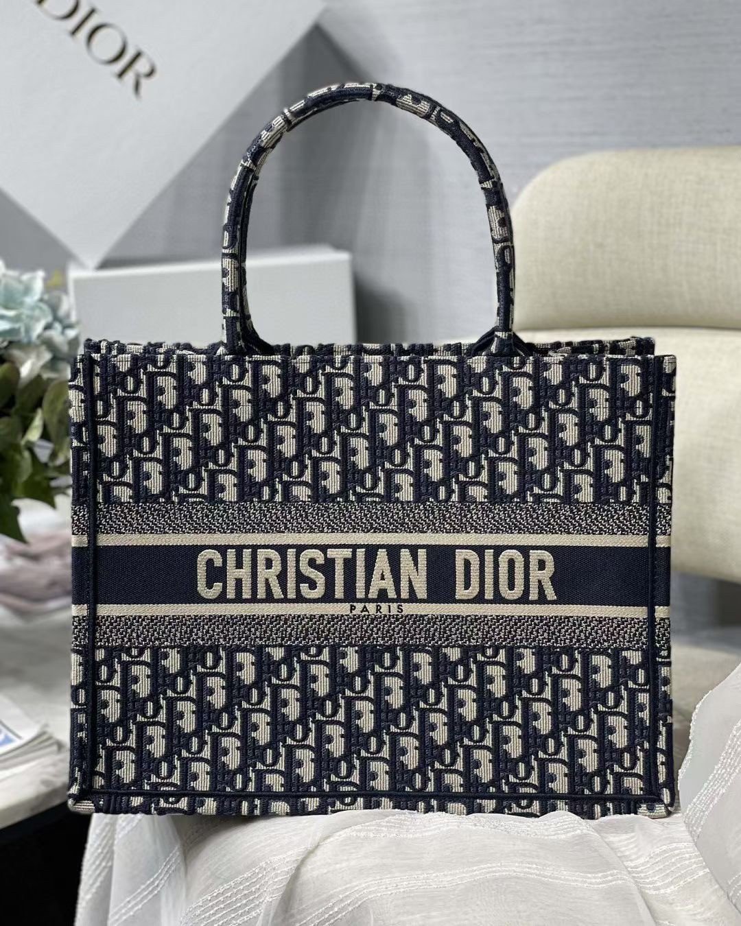 Dior Medium Book Tote Bag In Blue Dior Oblique Embroidery