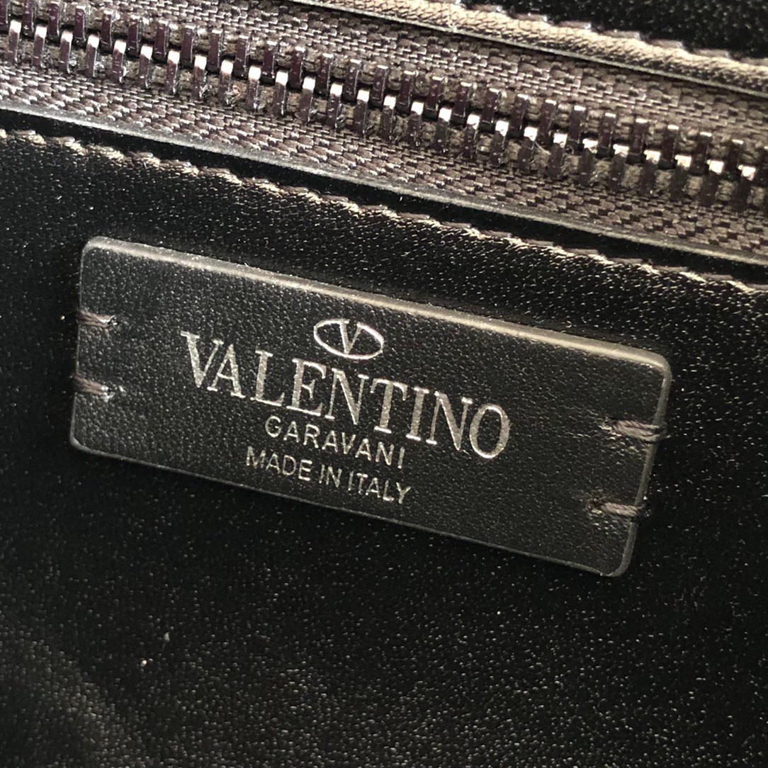 Valentino Roman Stud Medium Chain Bag with Black Hardware