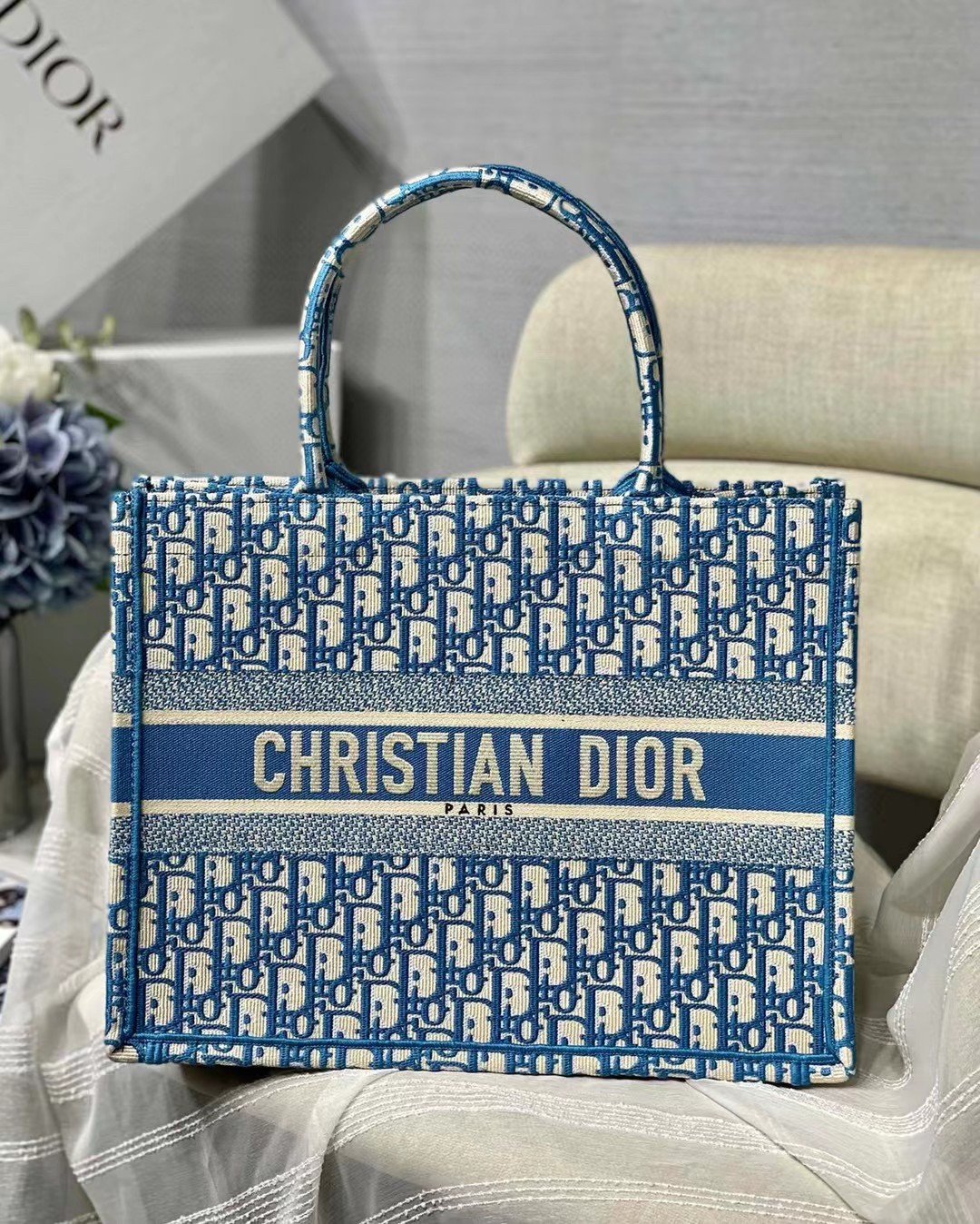 Dior Medium Book Tote Bag In Blue Oblique Embroidery