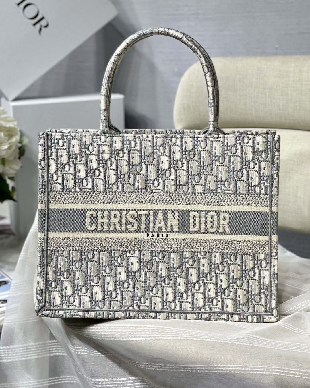 Dior Medium Book Tote Bag In Grey Dior Oblique Embroidery