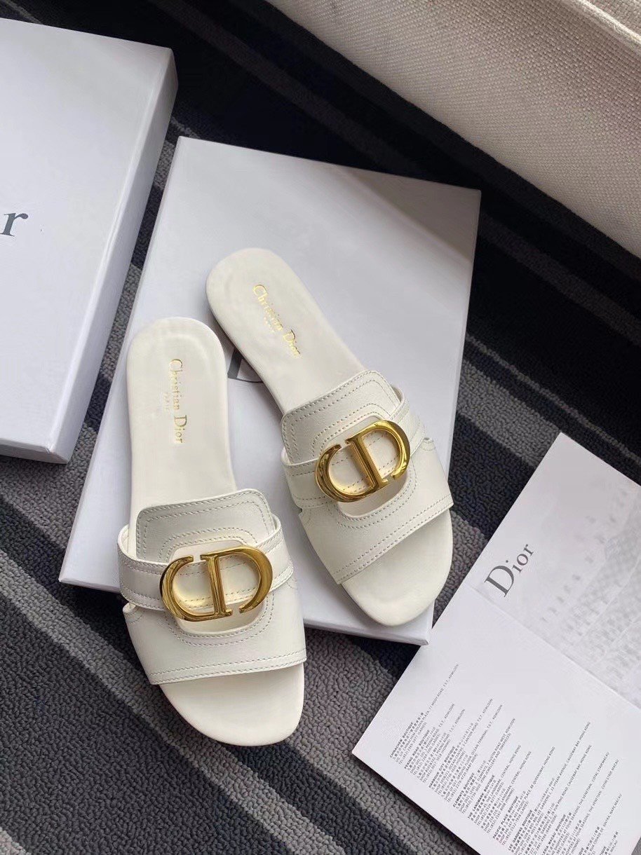 Dior 30 Montaigne Slides In White Calfskin