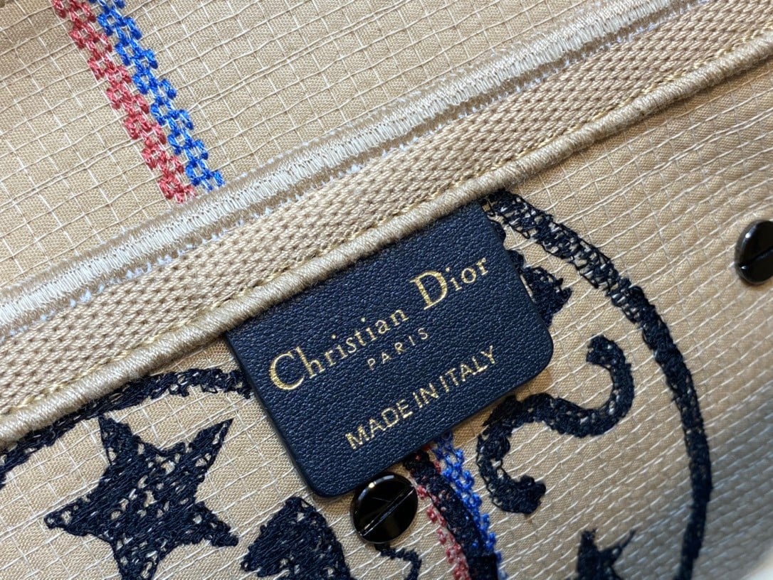 Dior Saddle Bag In Beige Jute Canvas with Dior Union Motif