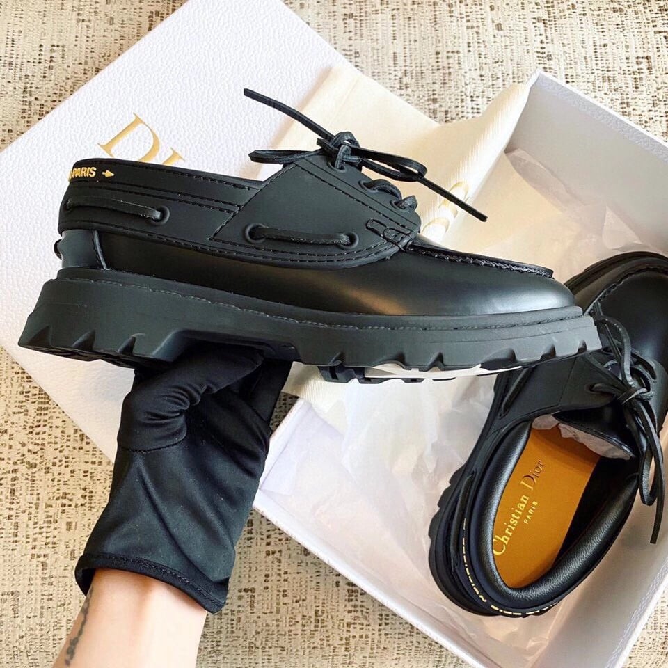 Dior Walker Boat Shoes In Black Calfskin