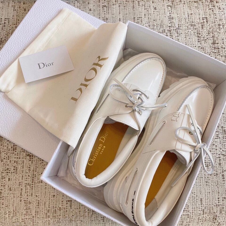 Dior Walker Boat Shoes In White Calfskin