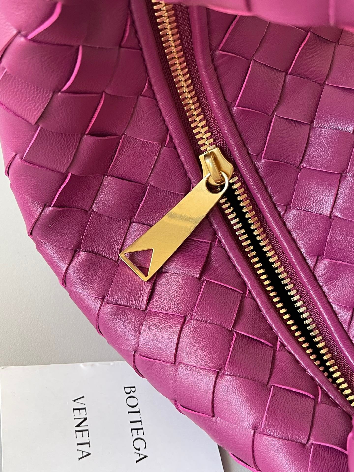 Bottega Veneta BV Jodie Mini Bag In Cinnabar Intrecciato Lambskin