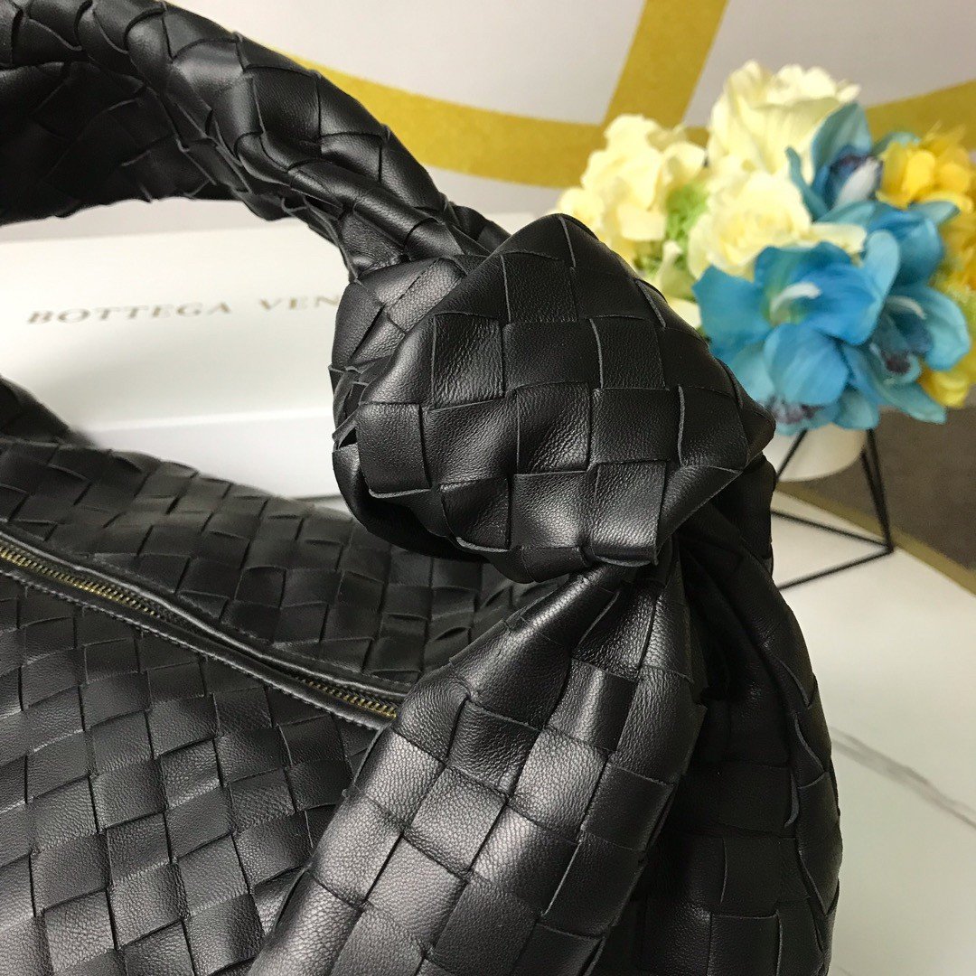 Bottega Veneta BV Jodie Small Bag In Black Intrecciato Lambskin