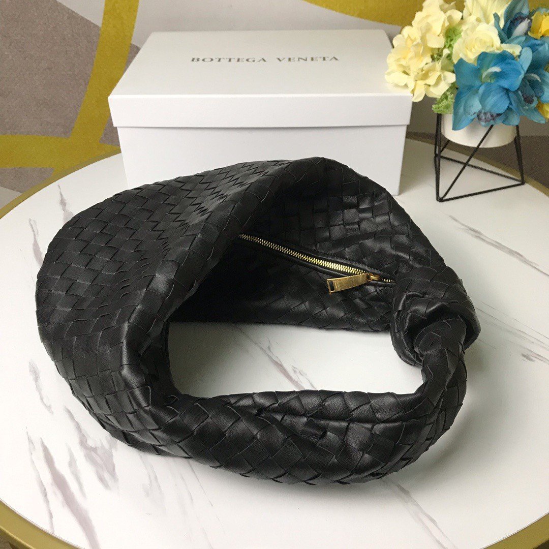 Bottega Veneta BV Jodie Small Bag In Black Intrecciato Lambskin