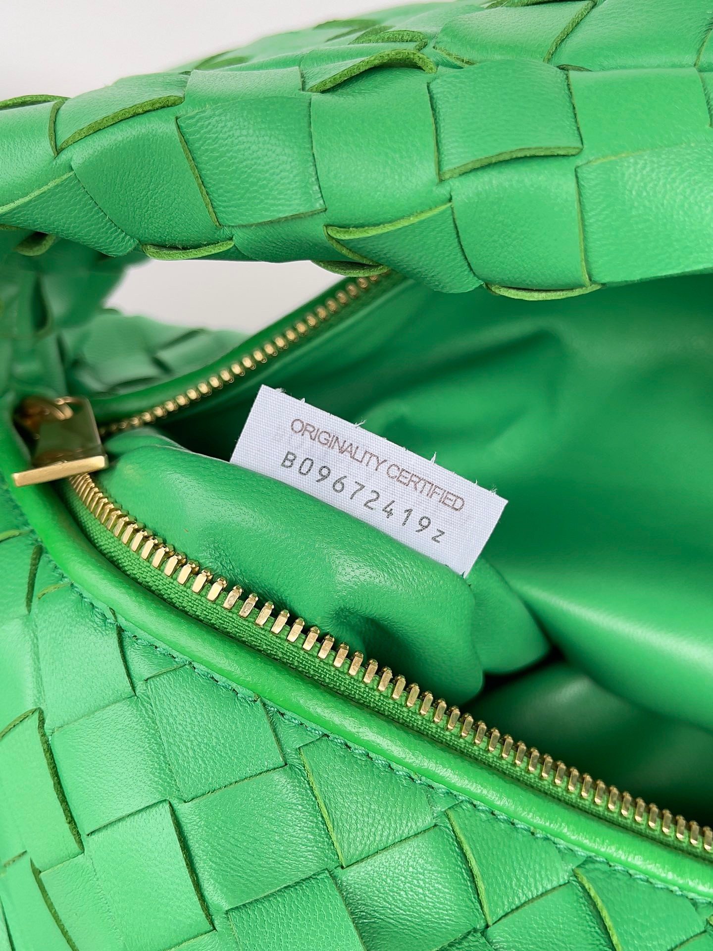 Bottega Veneta BV Jodie Teen Bag In Parakeet Intrecciato Lambskin