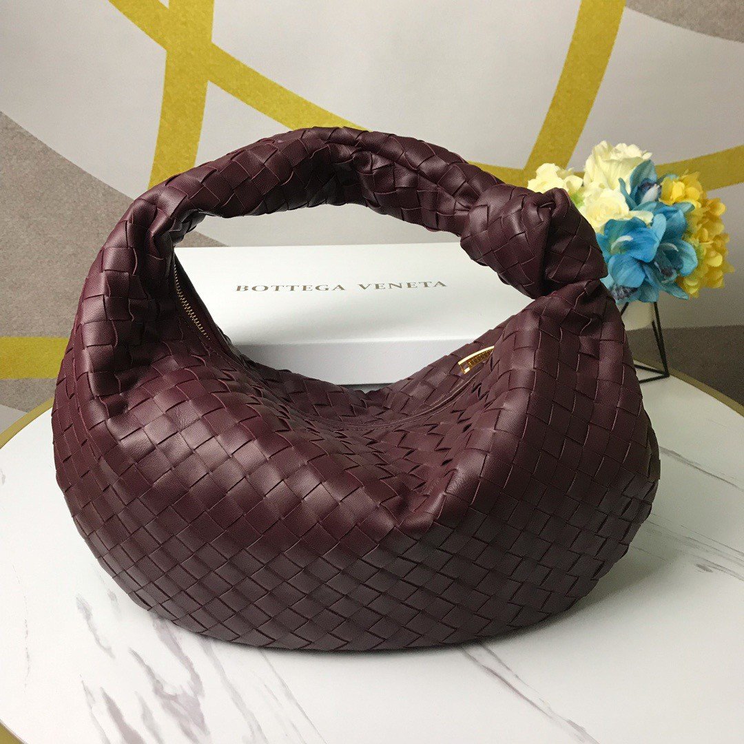 Bottega Veneta BV Jodie Small Bag In Fondant Intrecciato Lambskin