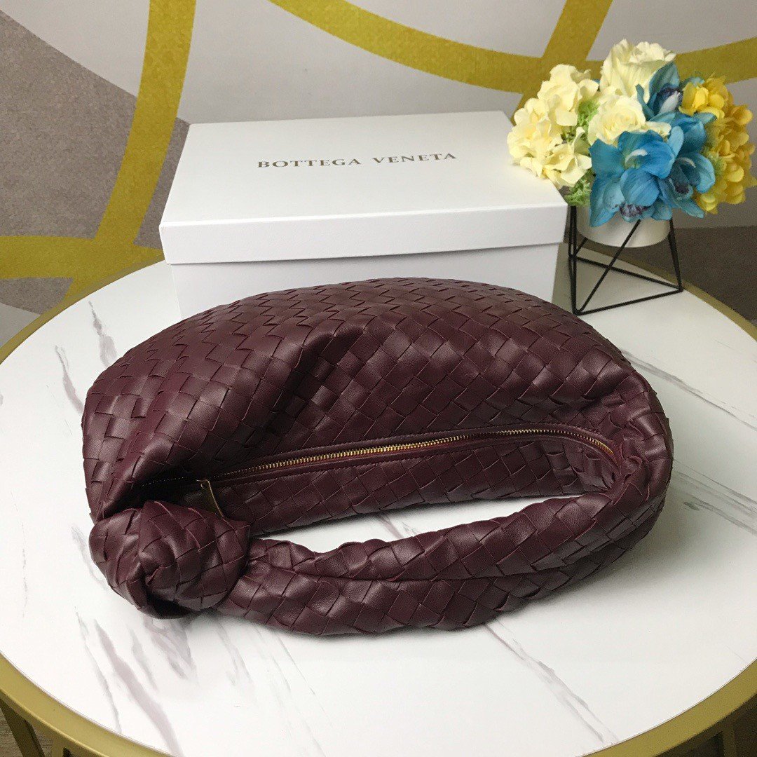 Bottega Veneta BV Jodie Small Bag In Fondant Intrecciato Lambskin